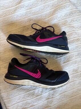Nike Dual Fusion Women's Running Shoes Navy Pink Athletic Sneakers Size 9.5